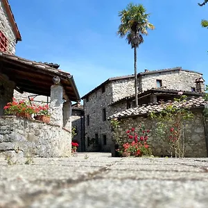 Borgo Giusto Tuscany Aparthotel Borgo a Mozzano